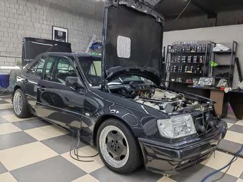 Видео: Mercedes Benz w124 Волк Полировка стекла.