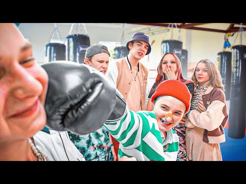 Видео: РАЗЛУЧИЛИ Леону и Арчи! А Мила стала Пацанкой!