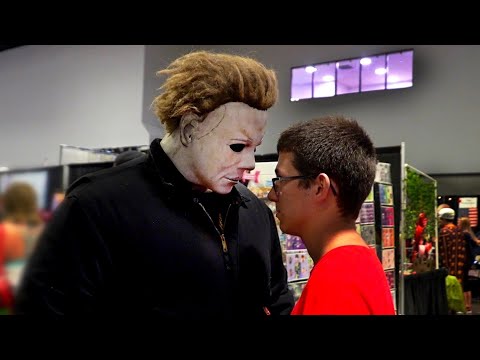 Видео: Троллинг Аниме Кон!