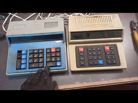 Видео: Калькуляторы. ЭЛЕКТРОНИКА Б3-05М  VS  ЭЛЕКТРОНИКА МК.59