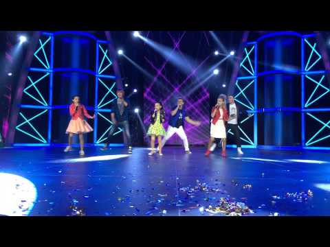 Видео: Эрика Мустяцэ и група Иванушки Internationall  " Билет в кино "Рождественская Песенка 2014