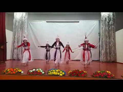 Видео: Жұлдыз-ай би тобы. Қазақ биі