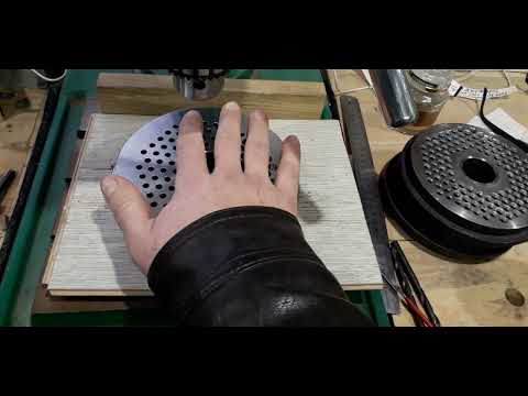 Видео: Комбикорм ,Гранулятор,  Матрица, Зенковка