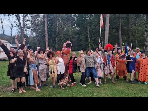 Видео: ЗАКРЫТИЕ ЛЕТНЕГО СЕЗОНА КАРАВАНЕРОВ В ЛАТВИИ! 