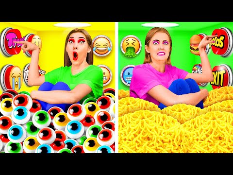 Видео: 1000 Загадочных Кнопок и Только Одна Тебя Спасет | Смешные Моменты от TeenChallenge