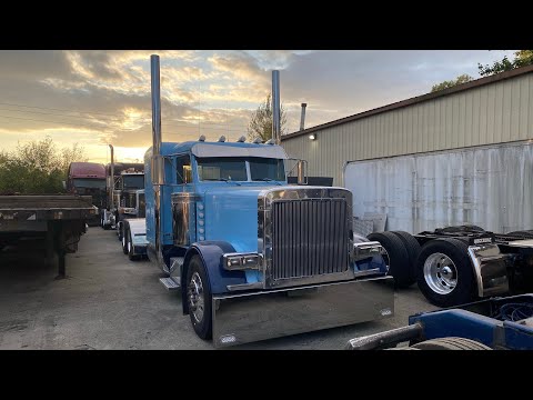 Видео: August 22, Обзор Траков￼ для покупки Peterbilt 379 Дальнобой