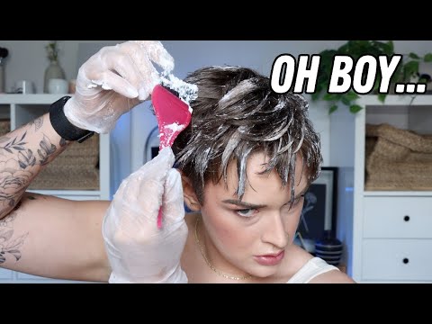 Видео: Делаю мелирование стрижки пикси дома 😬