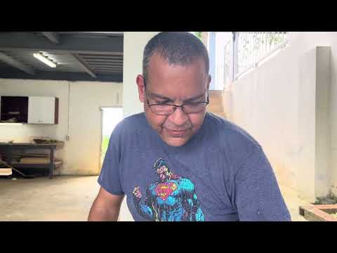 Видео: Специалист по столярному делу, специалист по автомобилям и специалист по супам