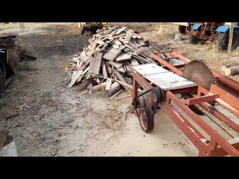 Видео: Самодельная мини пилорама.