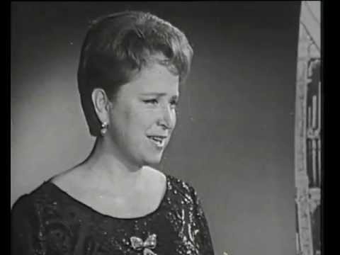 Видео: Тамара Милашкина - Не отходи от меня (П.Чайковский - А.Фет)