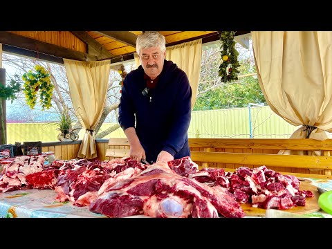Видео: Блюдо на любой случай жизни! Просто и вкусно! Мясо с картошкой по-деревенски в казане на костре.