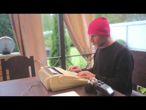 Видео: Цифровой детокс на даче. Печатная машинка Daytek KT-1000N