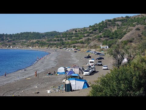 Видео: 52 ч.  Жизнь в караване у моря.  Установка МППТ контроллера и Инвертора и Размытый кемпинг Морского