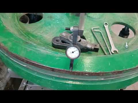 Видео: Запихнув в станок те, що туда не лізло.