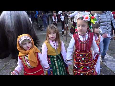 Видео: Кукерска група Полена - Симитлия 2022 филм