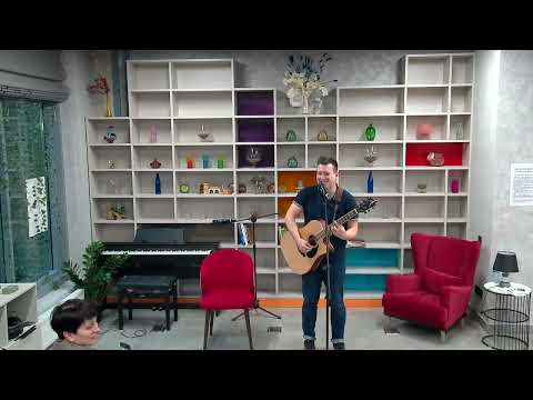 Видео: Анжелика Лавицкая, презентация "Питер-Счастье" в библиотеке "АЗАРТ", Санкт-Петербург