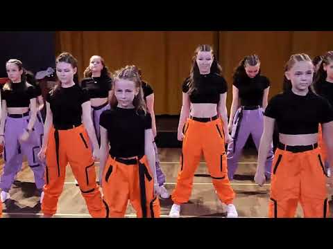 Видео: Флешмоб для родителей наших танцоров! Клубные мероприятия в Stockholm STAR