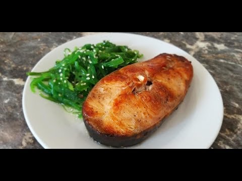 Видео: Сом в духовке. Рыба запеченная. ПП рецепты.