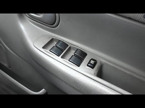 Видео: Замена пульта управления электростеклоподьёмников на Mazda Demio