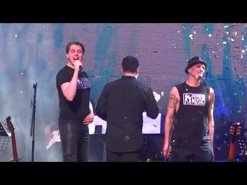 Видео: Ivan Ozhogin (Иван Ожогин), Drew Sarich (Дрю Сэрич). The show must go on. Часть. Moscow. 22/02/2020