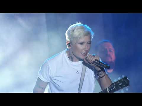 Видео: Диана Арбенина. Ночные Снайперы  на Фестивале "Столица закатов"  в Нижнем Новгороде (2021)