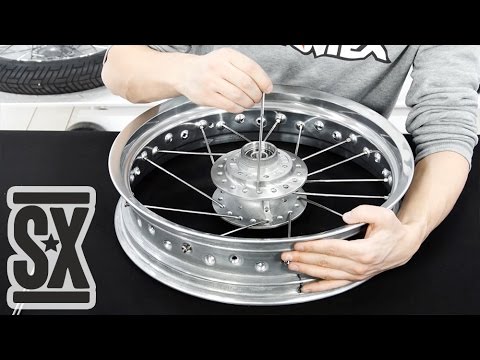 Видео: Спицовка Мото Колеса Каферейсер