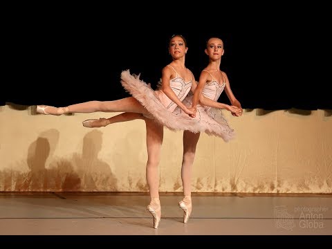 Видео: Анискина Куркина Пиццикато