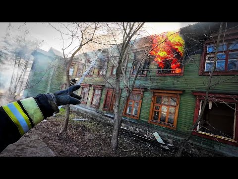 Видео: ПОЖАР В АВАРИЙНОМ ДОМЕ. ГОРИТ РАССЕЛЕННЫЙ БАРАК