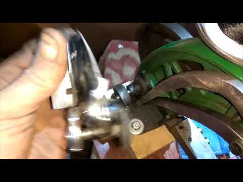 Видео: моталка шпульки для рукавной ШМ "Версаль"