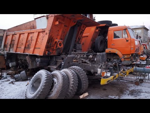 Видео: МУЖИК КУПИЛ В АВТОРАЗБОРЕ КАМАЗ ПО ЧАСТЯМ И ВОССТАНОВИЛ