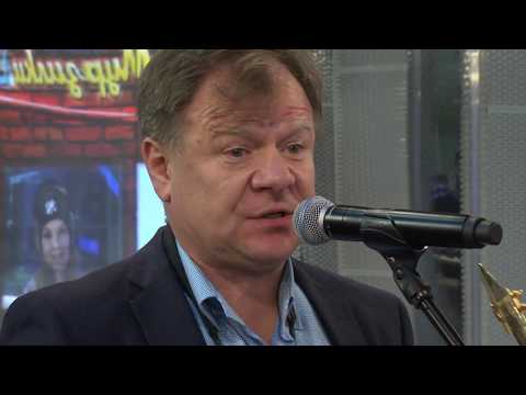 Видео: Игорь Бутман представляет:  Олег Аккуратов - феномен в мире музыки.