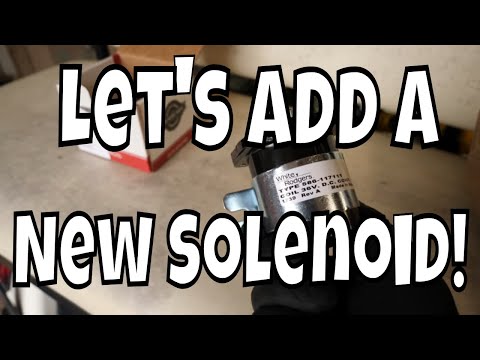 Видео: Yamaha G16 1996 года, 36-вольтовый электродвигатель — замена неисправного соленоида