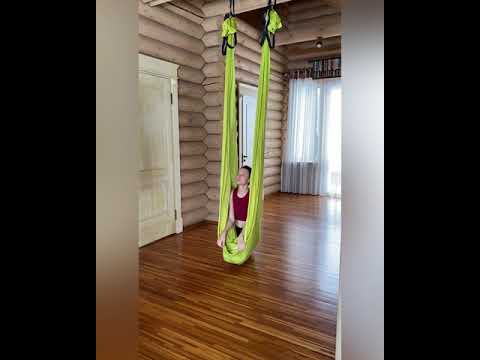 Видео: Приятная тренировка на низком гамаке. Low Aerial Hammock