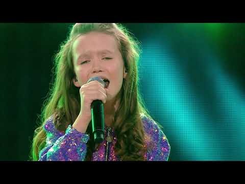 Видео: Анастасия Иванова - Смотри (Полина Гагарина Cover)