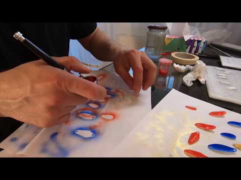 Видео: Крашу аэрографом колеблющиеся блесны