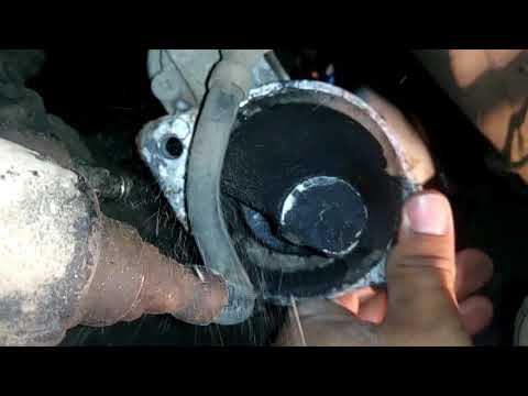 Видео: Замена стартера Волга 3102 змз 406