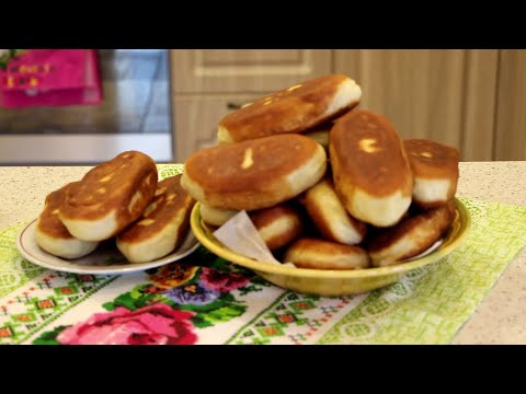 Видео: Сегодня зеленый борщ и пирожки с картошкой