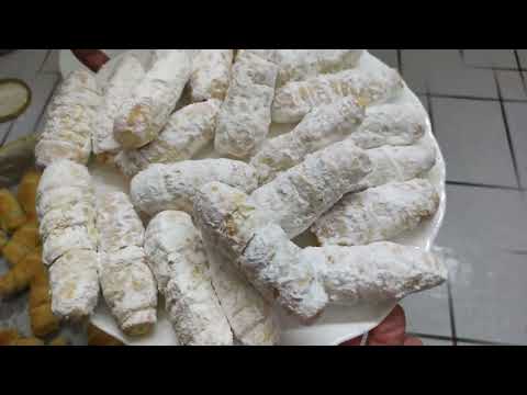 Видео: Попробуйте трубочки і рогалики спекти за таким рецептом тіста , це дуже смачно виходить.