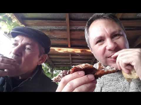 Видео: MUKBANG ОТ БАТИ, КУШАЕМ С БАТЕЙ ШАШЛЫКИ