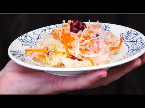 Видео: Салат из свежей капусты как в Советской столовой. Cabbage salad