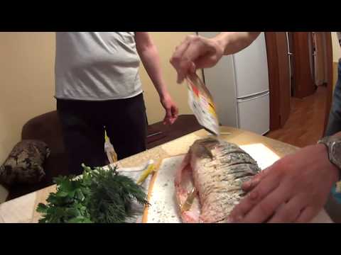 Видео: Как приготовить вкусного карпа. Костя Маргинал ТВ поставил бражку