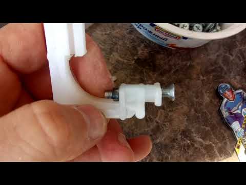 Видео: ремонт настольного хоккея Омского ОМЗ