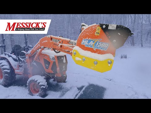 Видео: Быстрая уборка снега с помощью HLA Snow Pusher