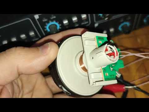 Видео: Как работает электронный датчик уровня воды стиральной машины.