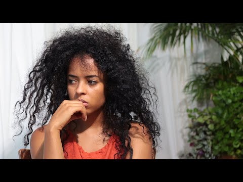 Видео: ПРЕКРАТИТЕ использовать пасту из пажитника в качестве маски для волос