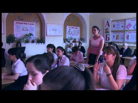 Видео: Урок русского языка. "Знаки препинания при прямой речи" часть 1