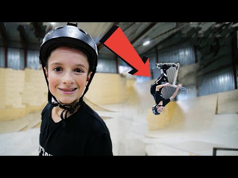Видео: В 14 ЛЕТ ДЕЛАЕТ ВСЁ ЧТО я СКАЖУ - САЛЬТО в ОГРОМНЫЙ ДРОП