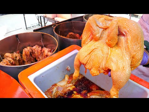 Видео: Замечательная угольная курочка! Копченая курица в тайском стиле | Таиландская уличная еда