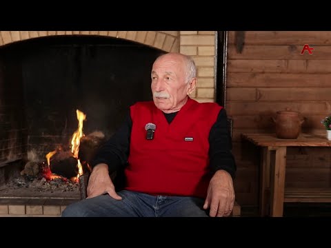 Видео: Ииашоу аҭоурых. Заур Зарандиа