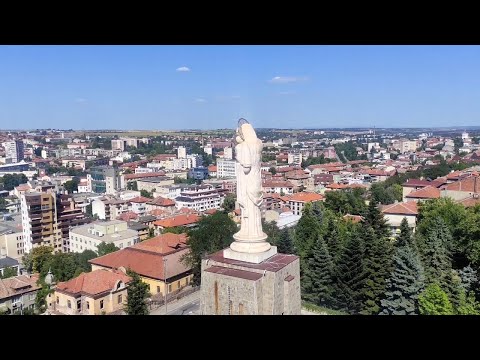 Видео: Хасково - Камбанарията и Монумент „Света Богородица“